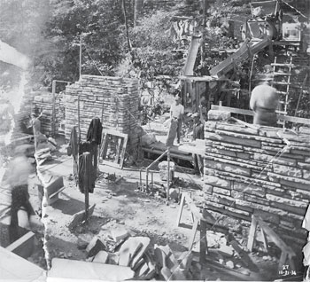 Fallingwater under construction
